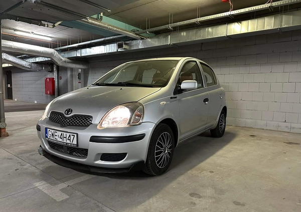 Toyota Yaris cena 7000 przebieg: 148000, rok produkcji 2003 z Rumia małe 277